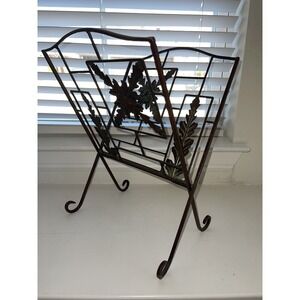 Vintage Metal Folding‎ Magazine Newspape Rack W/ Leaf Design